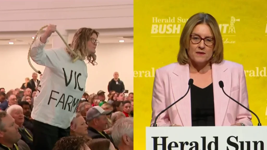 5446dc30b1 Leaders Heckled at the Bush Summit