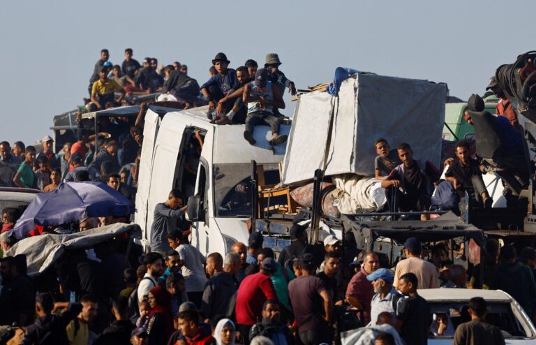 Israel–Hamas Ceasefire Holds as Massive Prisoner Exchange Begins